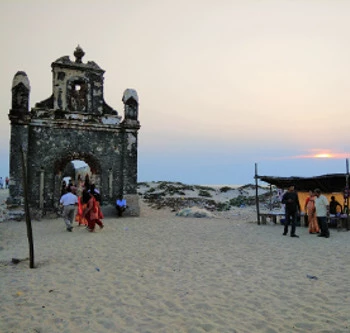 This place will tell you a story @abandoned church Dhanushkodi