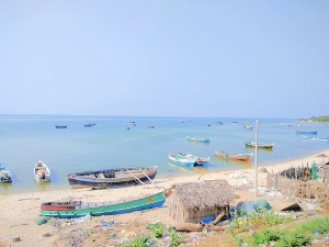 Shabby beach at pamban